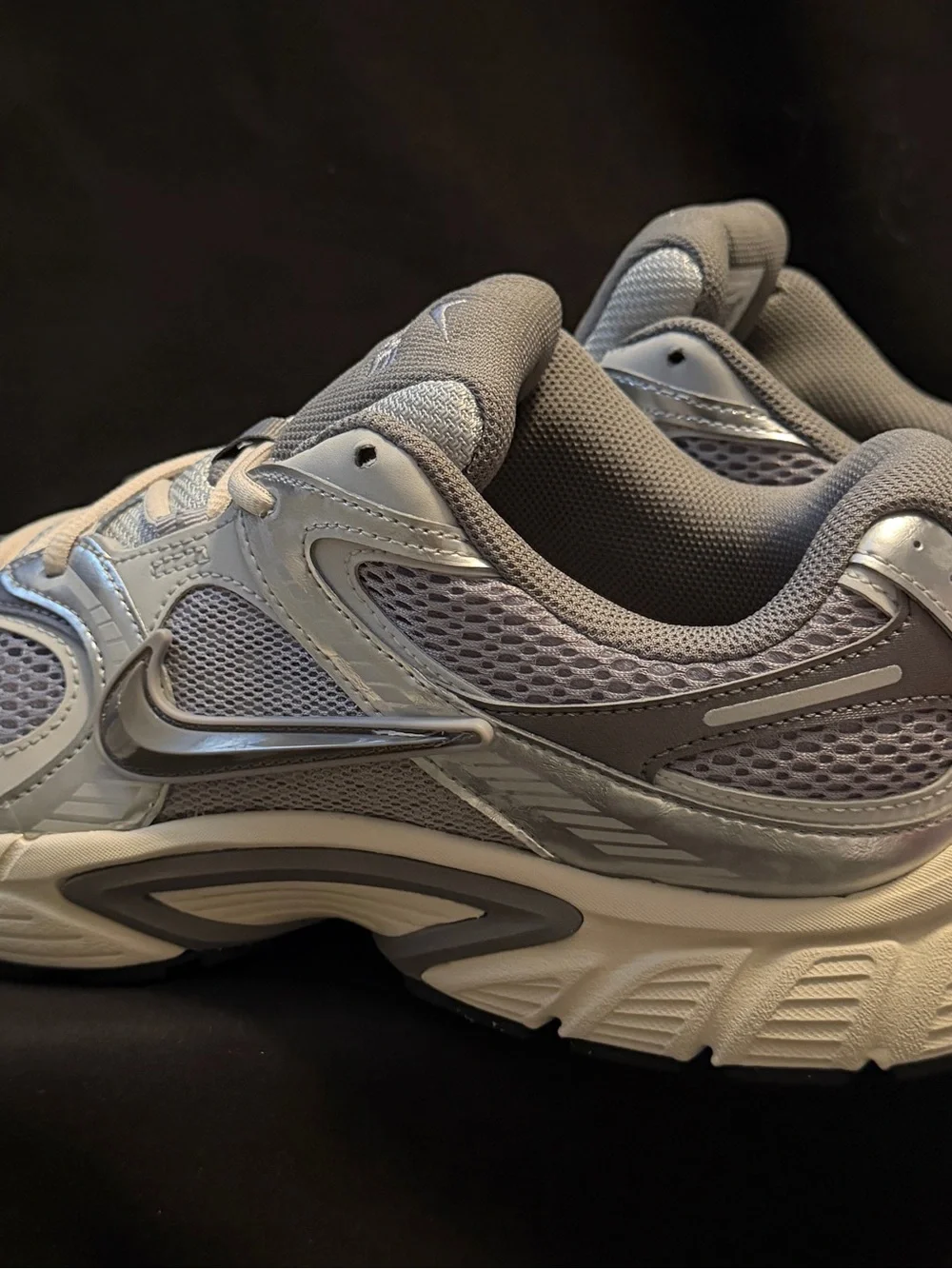 Nike V5 RNR Cement Grey Men’s Size 11.5 New In Box - Picture 2 of 8